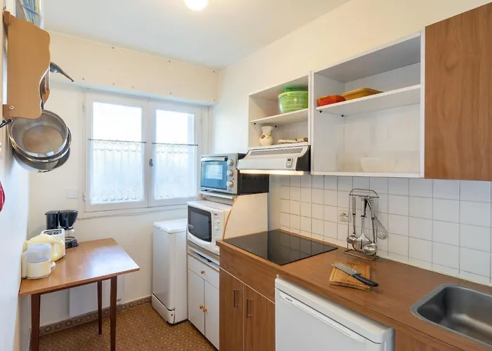 Du Port-2 By Interhome Appartement Cabourg