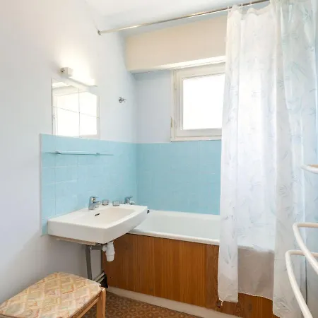 דירה Du Port-2 By Interhome קאבורג