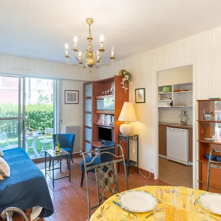 Du Port-2 By Interhome